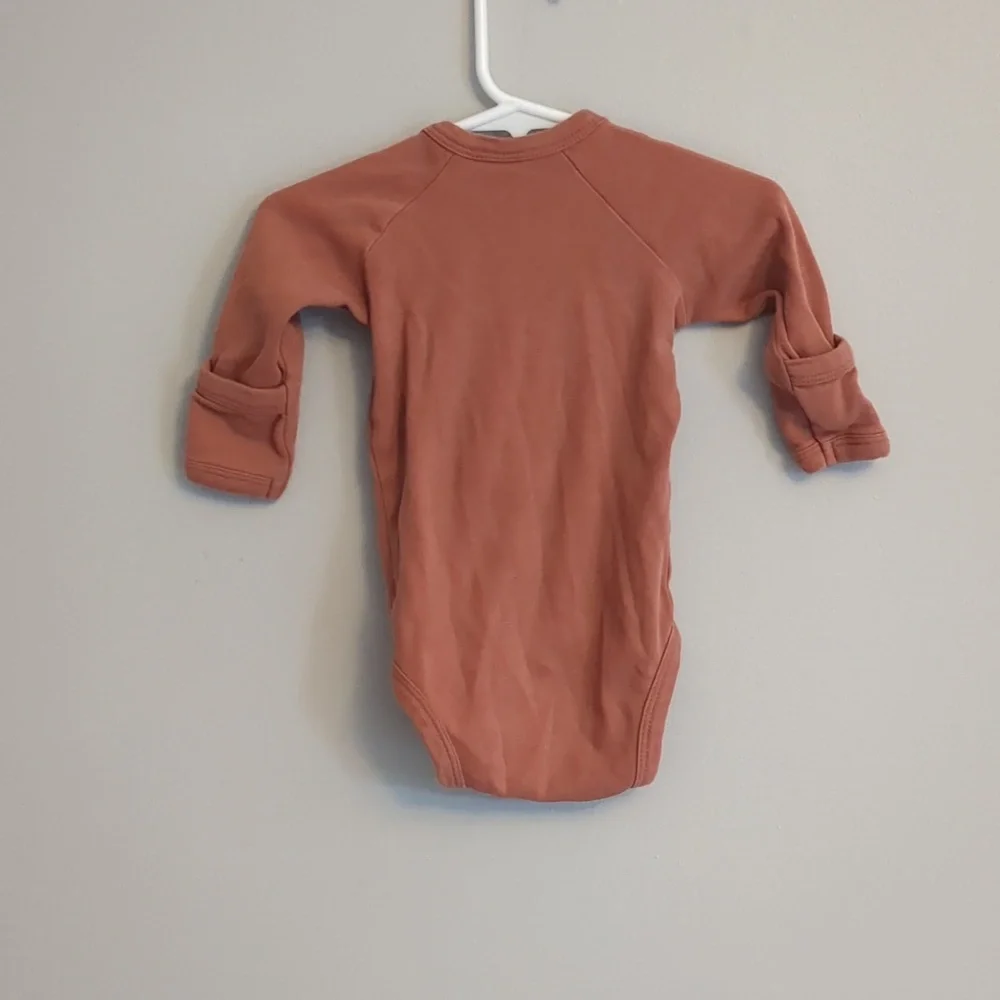 Kate Quinn Organic Cotton Rust Long Sleeve Crossover Bodysuit - Size 6-12 Months